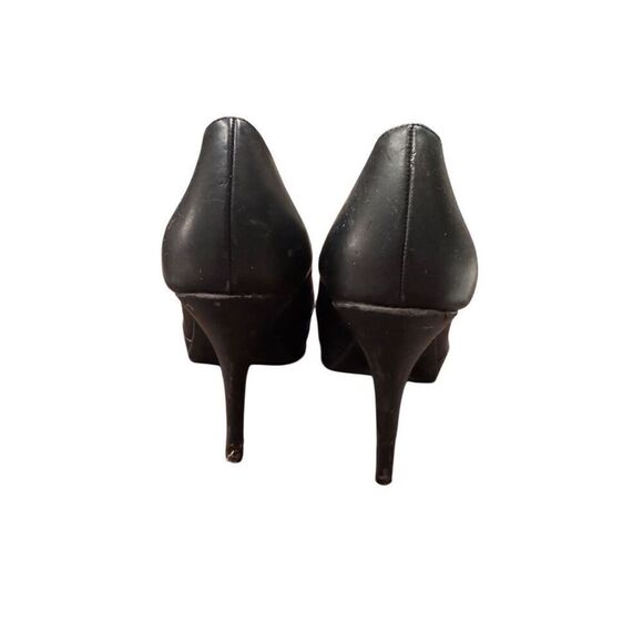 Simply Vera Wang peel toe heels 9 - Picture 5 of 13